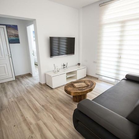 Villa Jandia Modern New Apartment Morro Jable Private Heated Pool Big Terrace And Parking Экстерьер фото